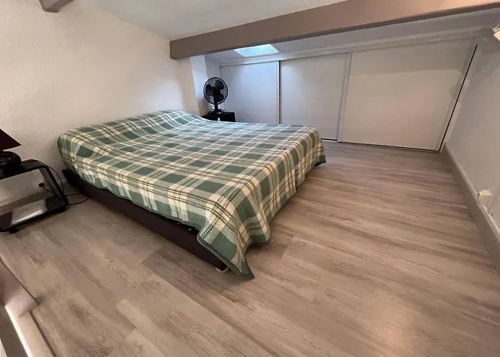 à 50m De La Apartamento